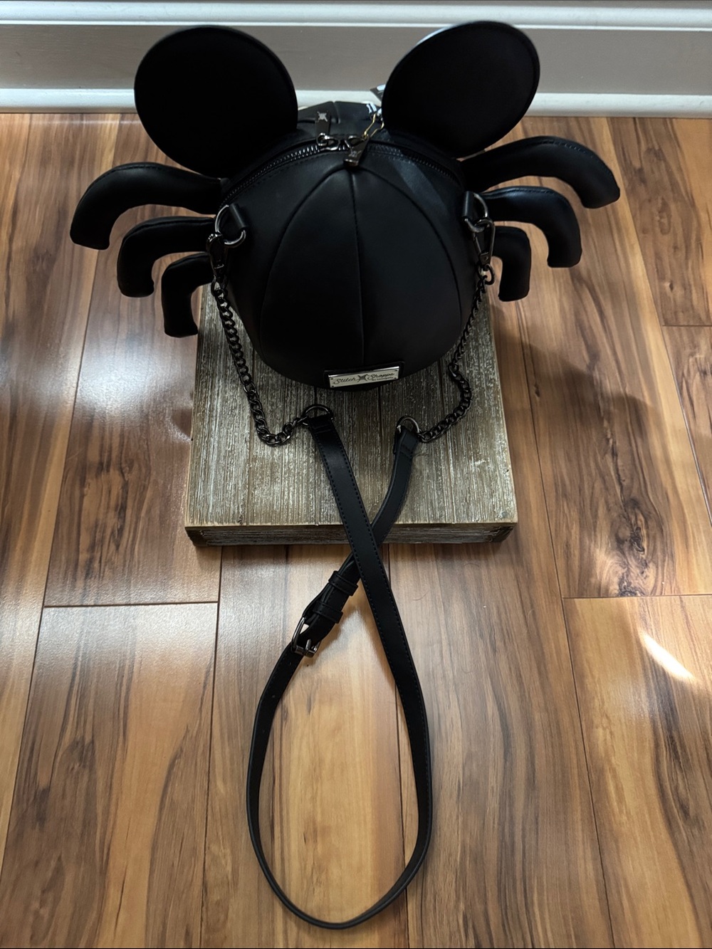 NWT Stich Shoppe by Loungefly Glow in the Dark Mickey Spider Crossbody with pin - Picture 10 of 16